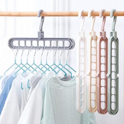 9 hole cloth hanger